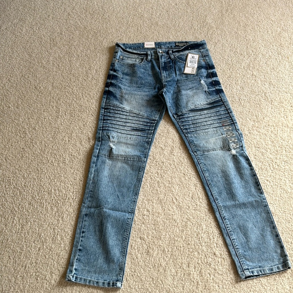 😊Men’s Skinny light sand blue jeans. 32X30